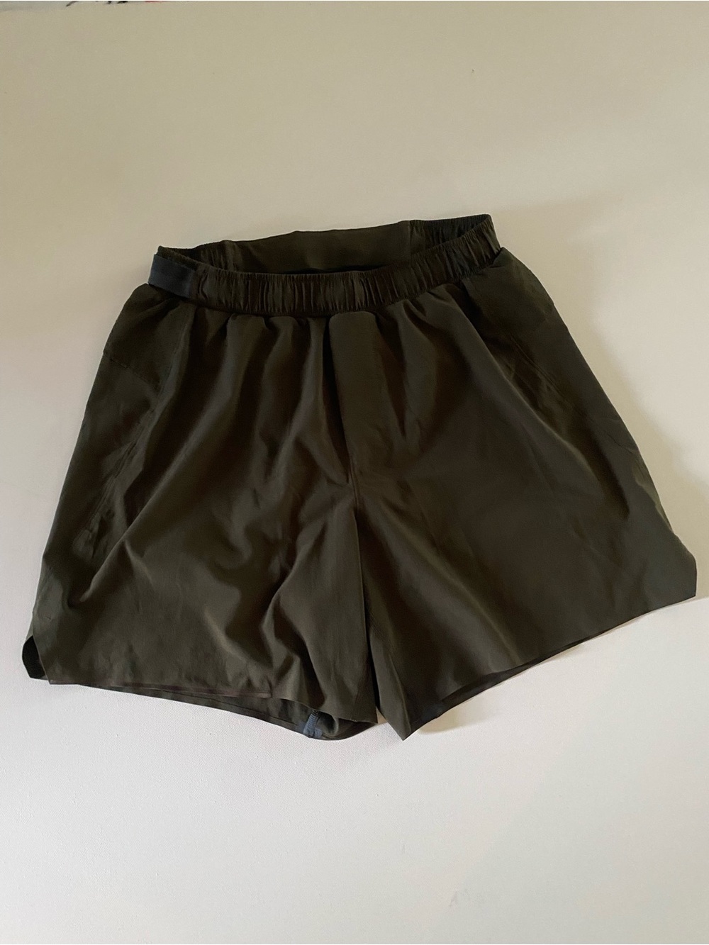 Lululemon Olive Green Men’s Athletic Shorts , Size S, Like New!